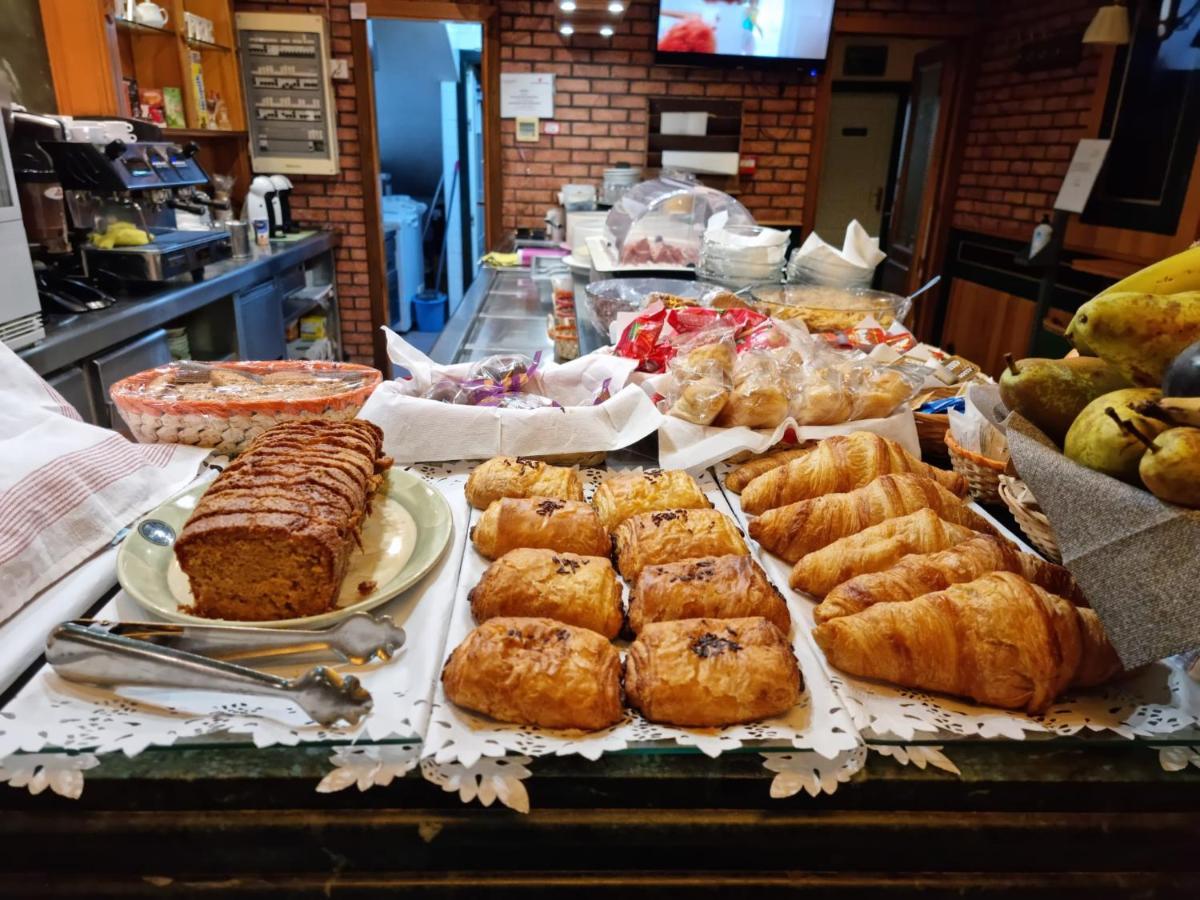 阿兰胡埃斯花园酒店 阿兰约兹 外观 照片